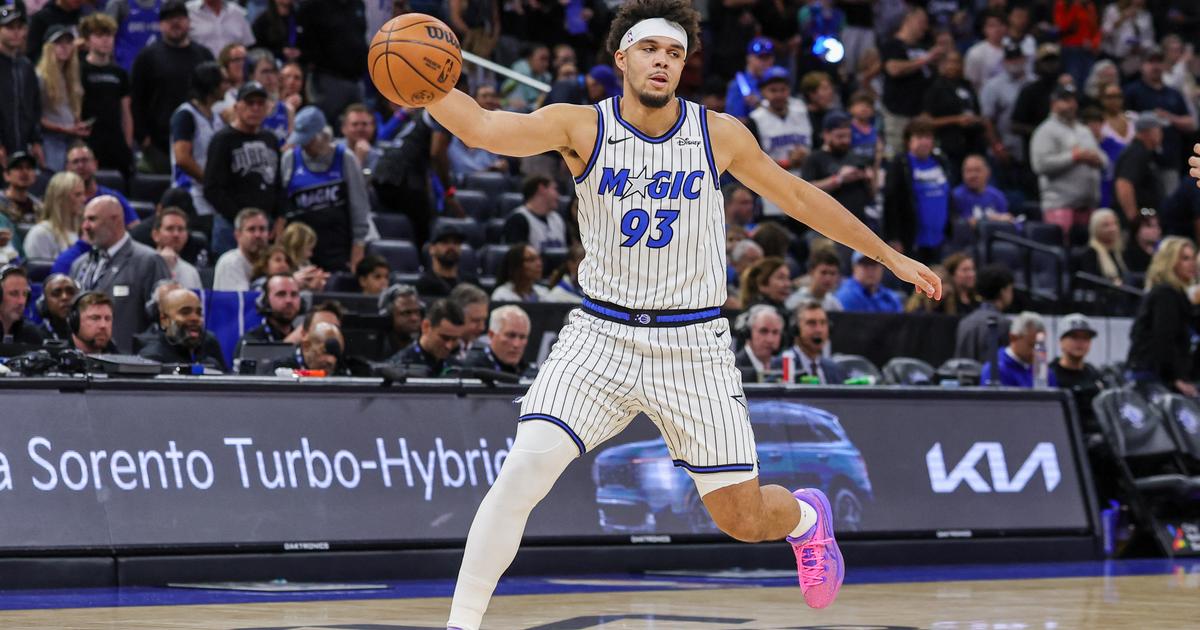 « On ne dirait pas qu’il est rookie ou qu’il n’a que 21 ans » : comment le Français Noah Penda fait son trou en NBA