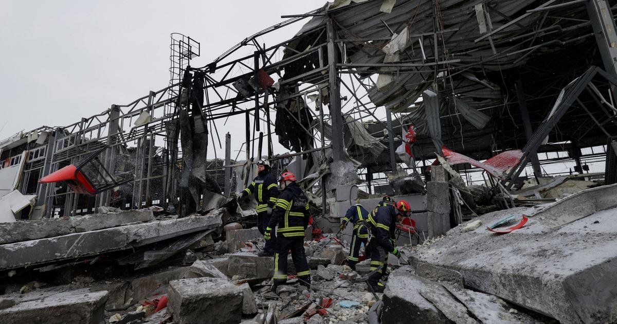 Ukraine: des frappes russes font un mort et plusieurs blessés, dont un enfant