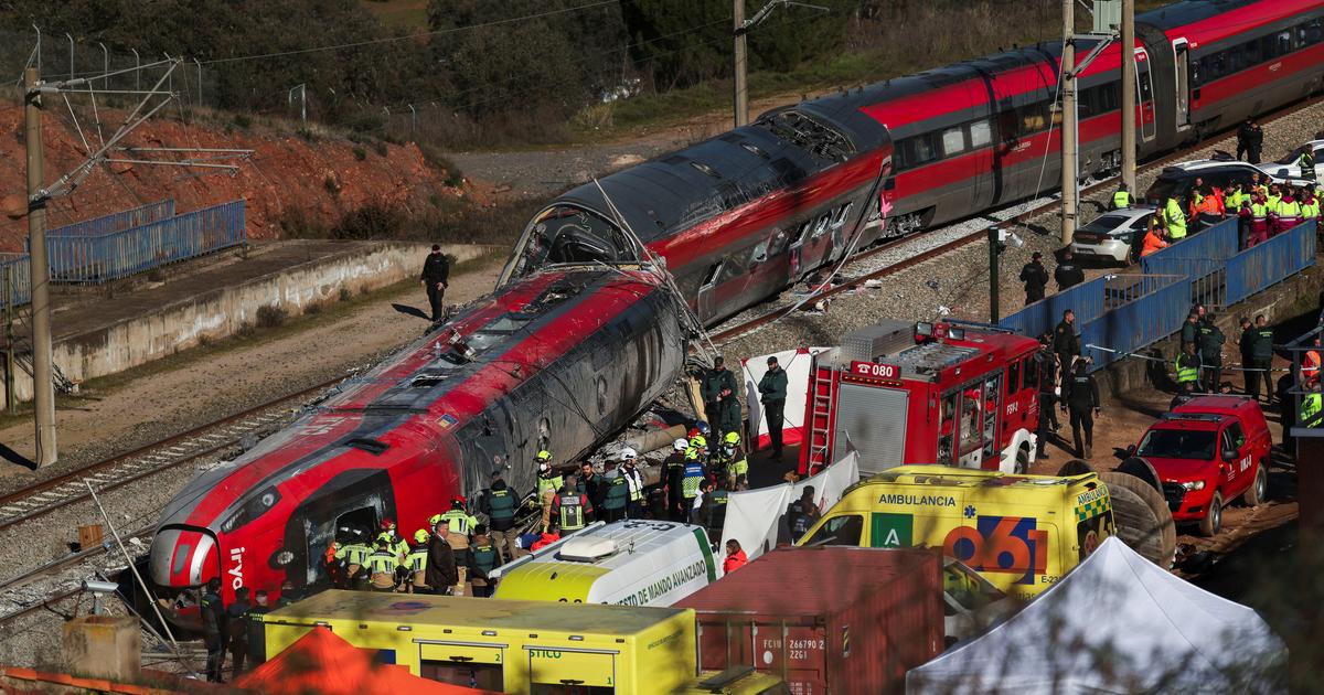 «C’était le chaos, nous avons volé dans les airs» : des rescapés témoignent après le terrible accident de train en Espagne