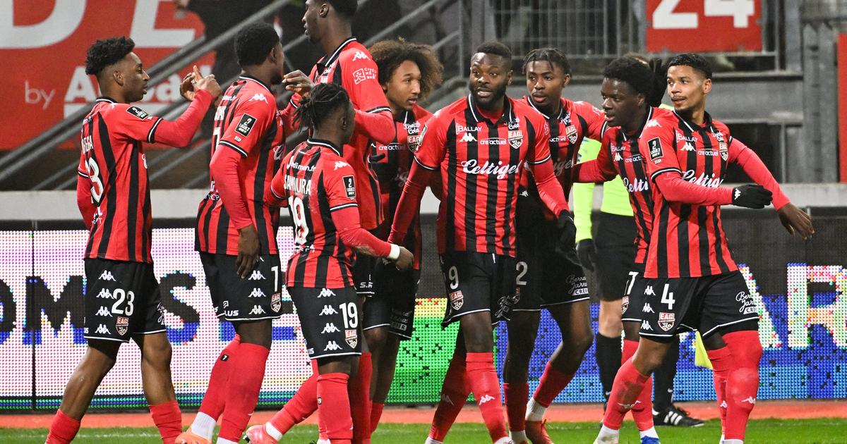 Ligue 2 : Guingamp surclasse Nancy et se replace