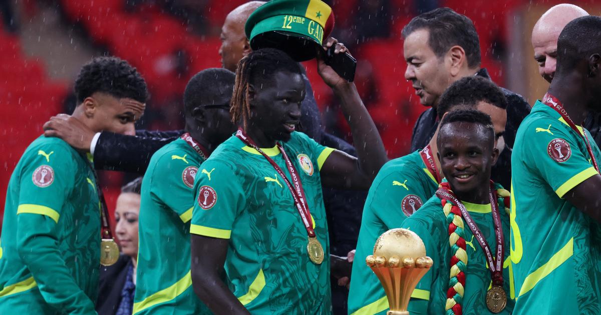 CAN : 115.000 euros et 1.500 mètres carrés, les cadeaux du président sénégalais à chaque joueur champion d’Afrique