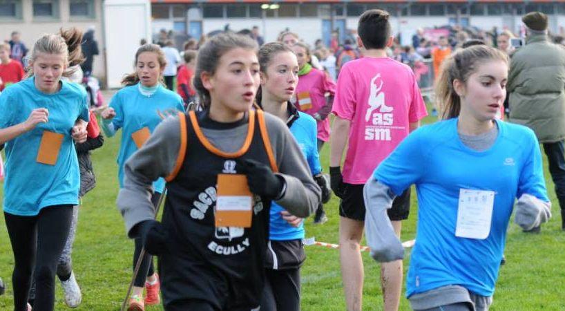 Entre les adolescentes et le sport, les raisons d’une rupture inquiétante