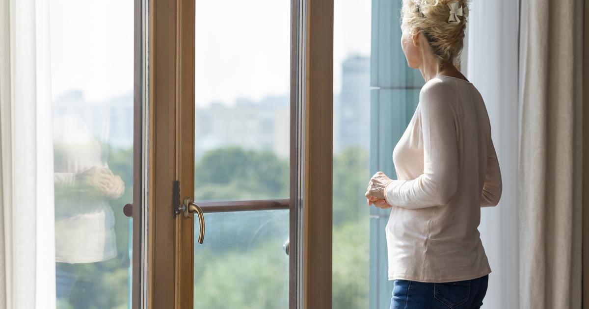 Quand les parents vieillissent : «Ma sœur vivait à 300 mètres de notre mère. Pourtant, c’est moi qui suis restée à ses côtés jusqu’au bout»
