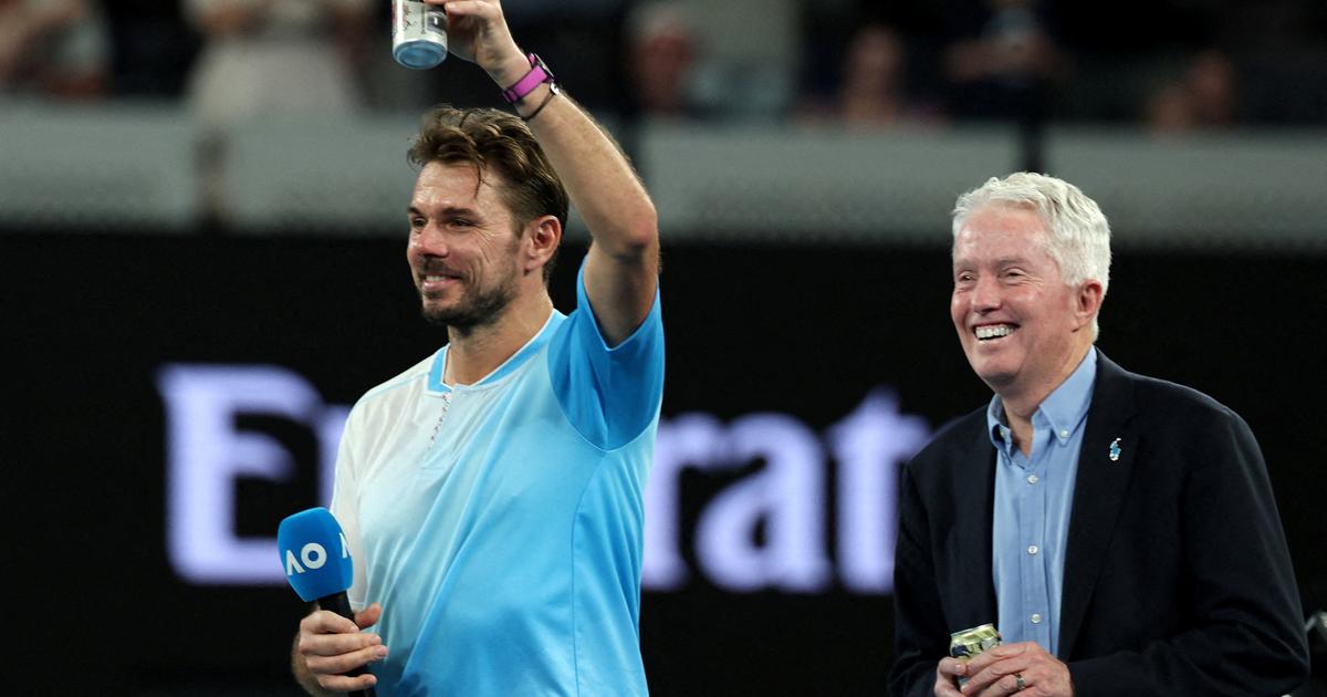 Open d'Australie : battu par Fritz, Wawrinka fait ses adieux à Melbourne en buvant une bière sur le court