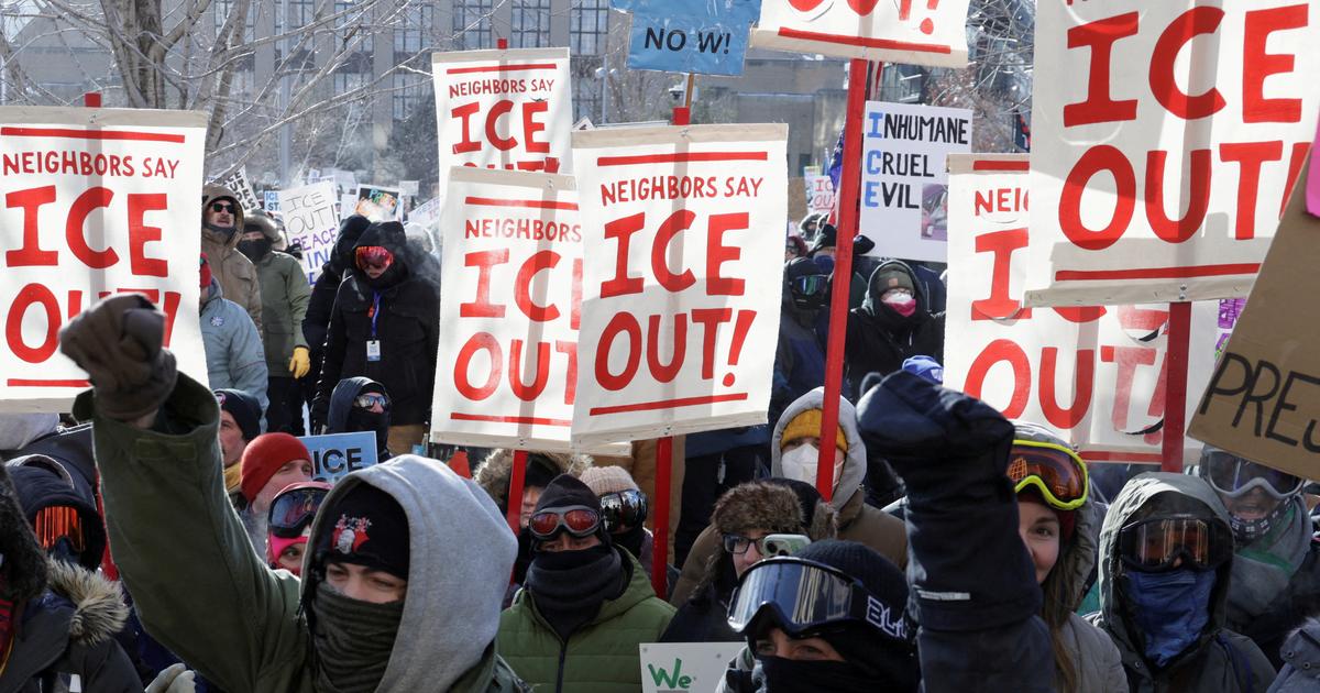 «Si nous ne nous battons pas, le fascisme l’emportera» : à Minneapolis, les manifestants appellent à «abolir ICE»