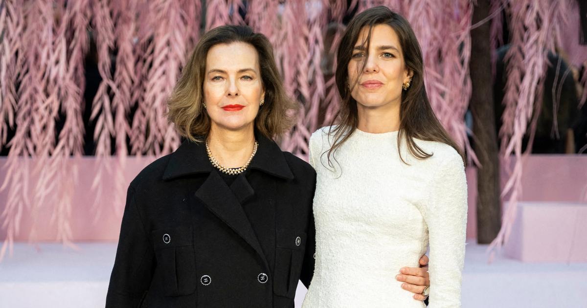 Charlotte Casiraghi et son ex-belle-mère Carole Bouquet : tendres retrouvailles au défilé Chanel