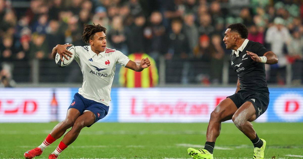 XV de France : Matthieu Jalibert avec le n°10 à l’entraînement des Bleus