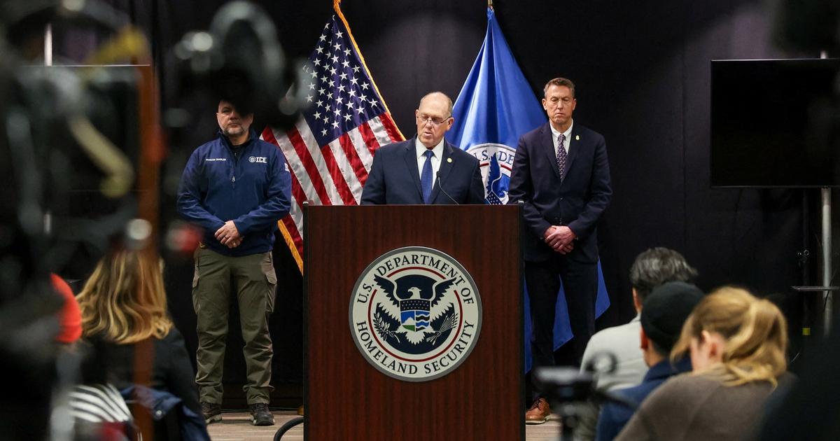 ミネアポリスでは、トランプ政権が恐る恐る緊張緩和を開始