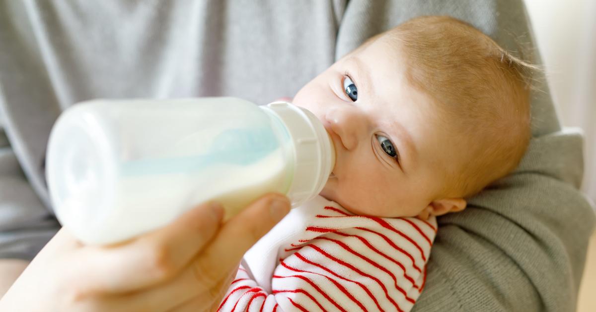 Laits infantiles : pourquoi 24 familles portent plainte contre les services de l’État et les industriels