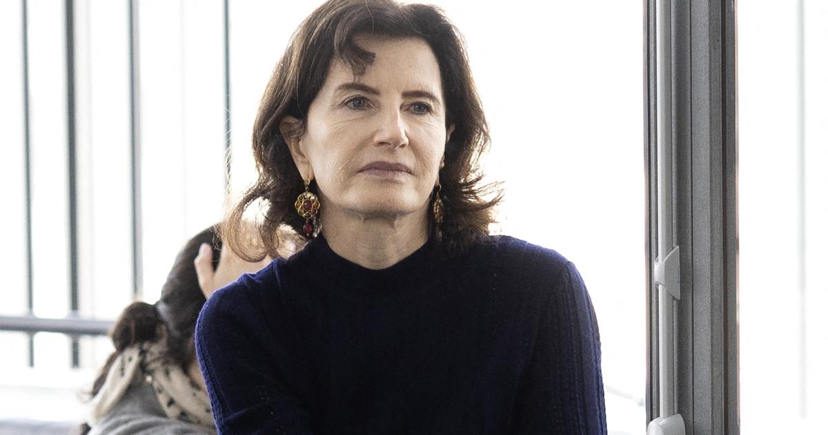 «Dis-moi si ça te va, big kiss» : entre Caroline Lang et Jeffrey Epstein, une intense et troublante correspondance