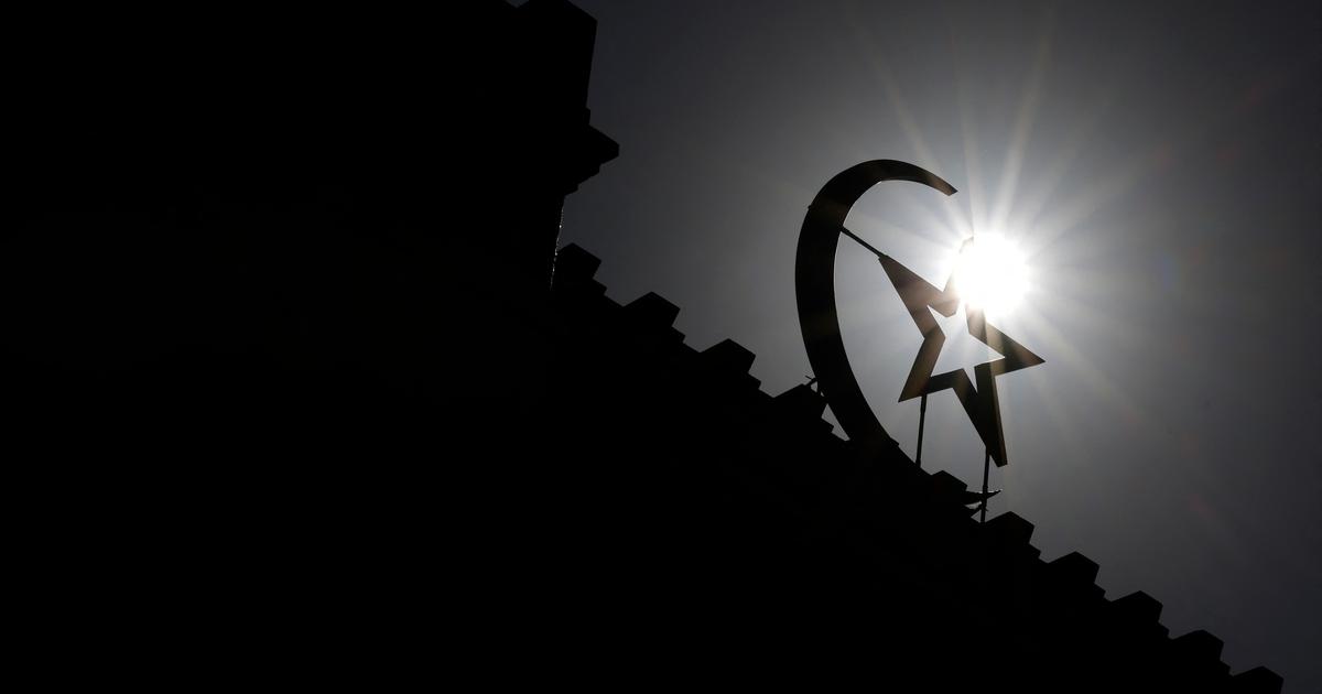 Islamisme, séparatisme... Le ramadan 2026 révèle les fortes divisions de la communauté musulmane en France