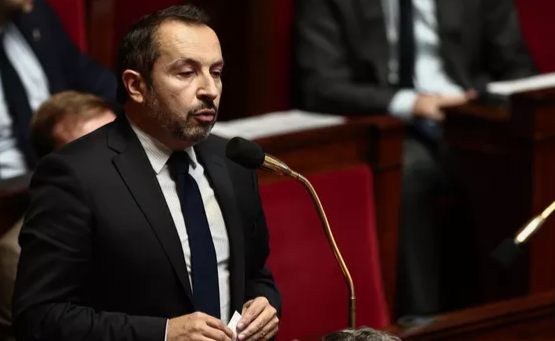 What shocked me was exile in addition to pain: Sébastien Chenu justifies his vote in favor of the end-of