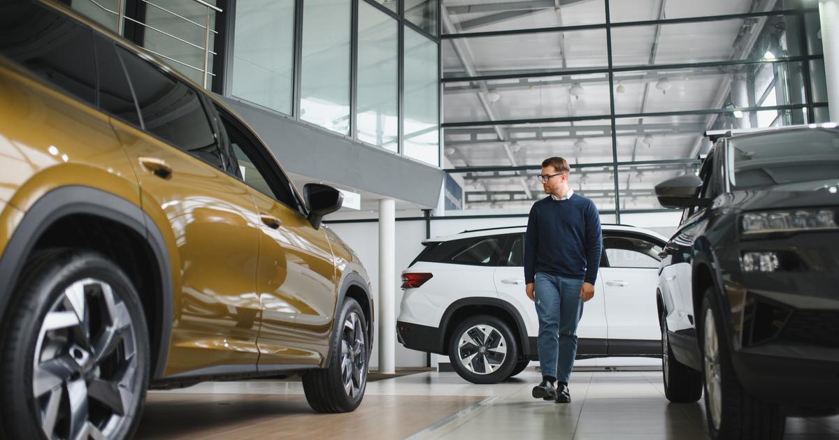 Automobile : les ventes de voiture neuves en baisse de 14,7% en février