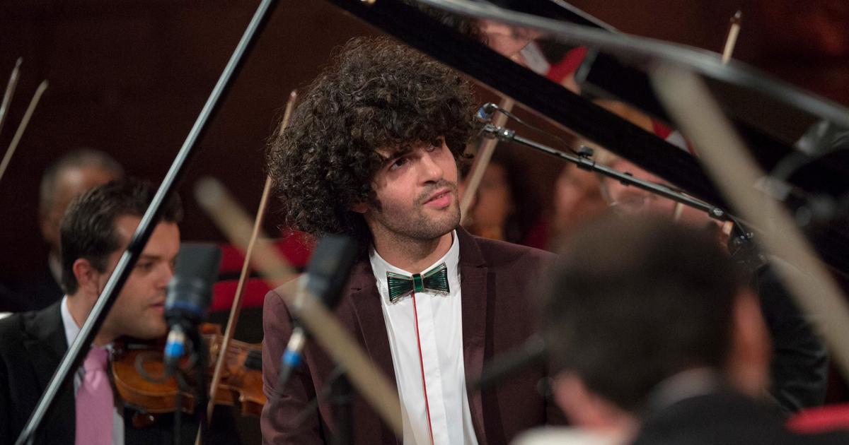 La carrière du pianiste français Simon Ghraichy perturbée par la divulgation de ses liens passés avec Jeffrey Epstein