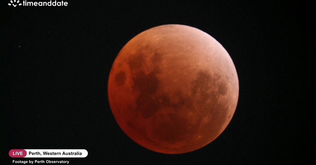Lune rouge : les premières images de l’éclipse totale dont les Européens n’ont pas pu profiter