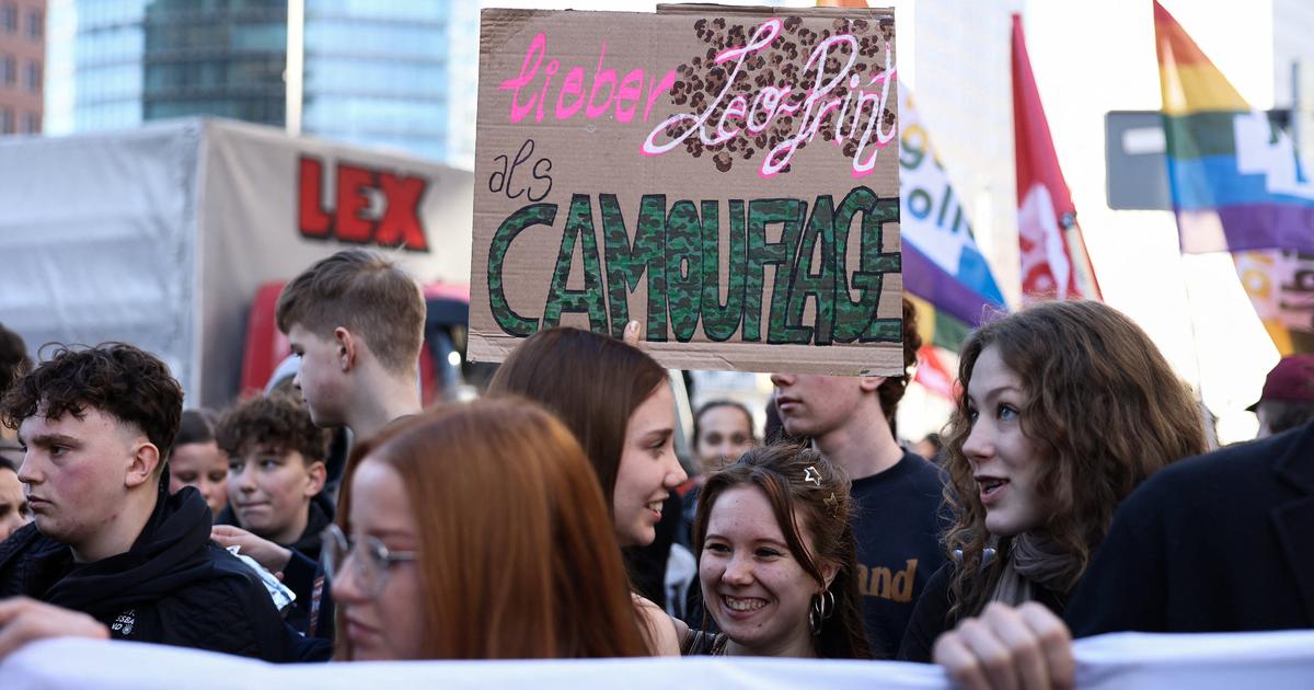 «Les riches veulent la guerre, la jeunesse veut un avenir» : manifestations de lycéens dans toute l'Allemagne contre la conscription