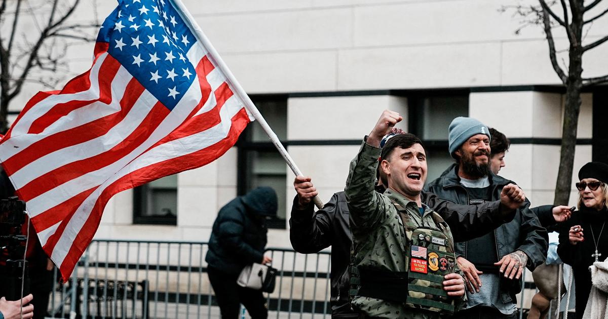 États-Unis : jets d’«engins incendiaires» lors d’un rassemblement anti-islam à New York, une enquête antiterroriste ouverte
