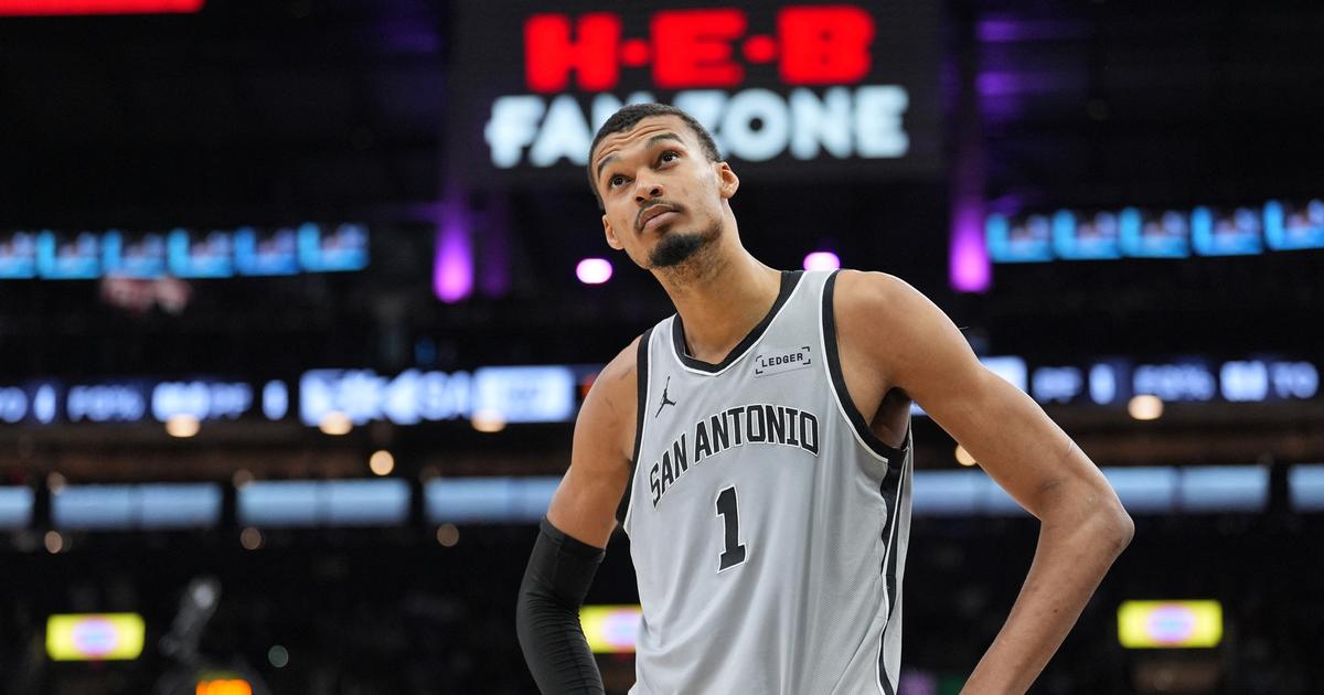 Victor Wembanyama Named NBA Western Conference Player of the Week Again | Spurs News