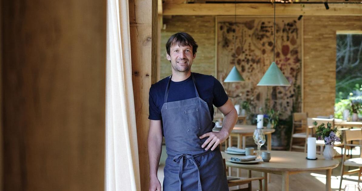 Accusé de violences en cuisine, le chef du restaurant Noma fait son mea culpa