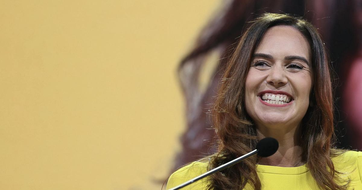 Municipales à Paris : Sarah Knafo fait son show pour «l’union des droites» au Palais des sports malgré deux interruptions