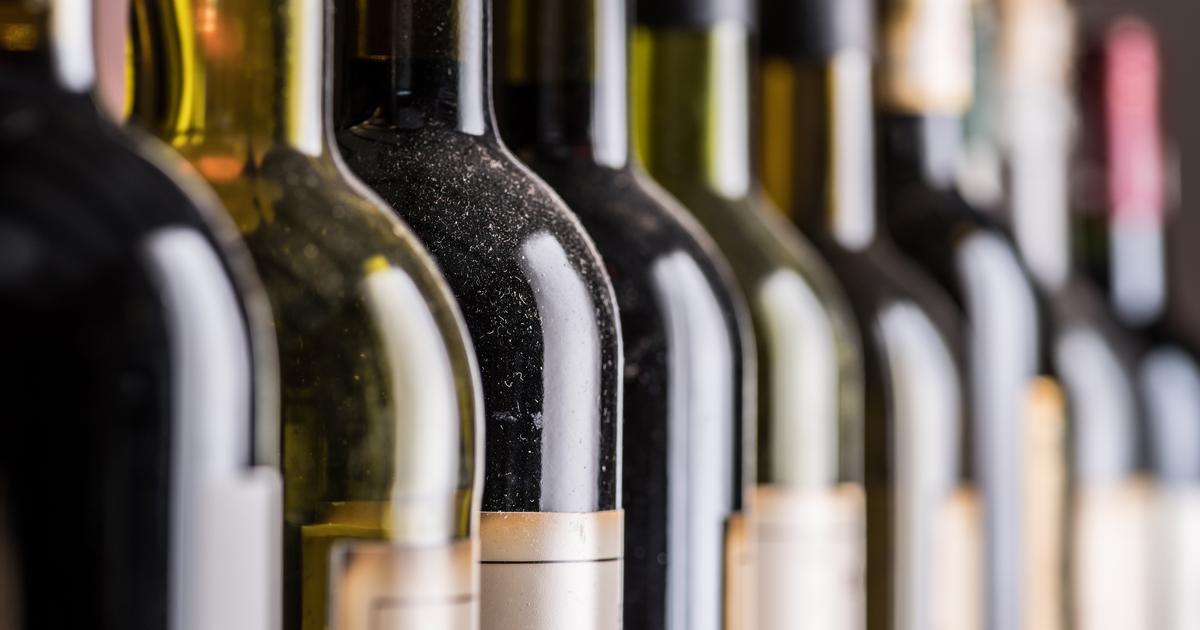 Poids plume, alliance verre-plastique... Une start-up allemande a-t-elle mis au point la bouteille de vin du futur ?