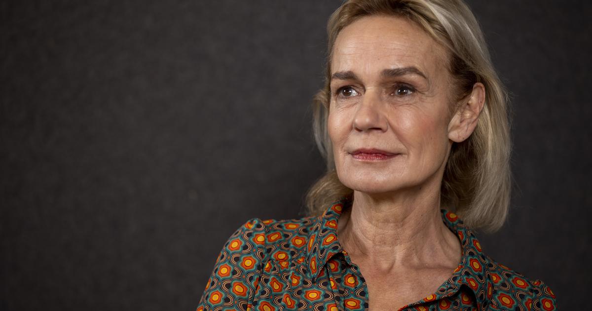«Nous avons un peu trop d’orgueil dans la famille» : Sandrine Bonnaire livre ses confidences sur Agnès Varda, Maurice Pialat, Benoît Jacquot...