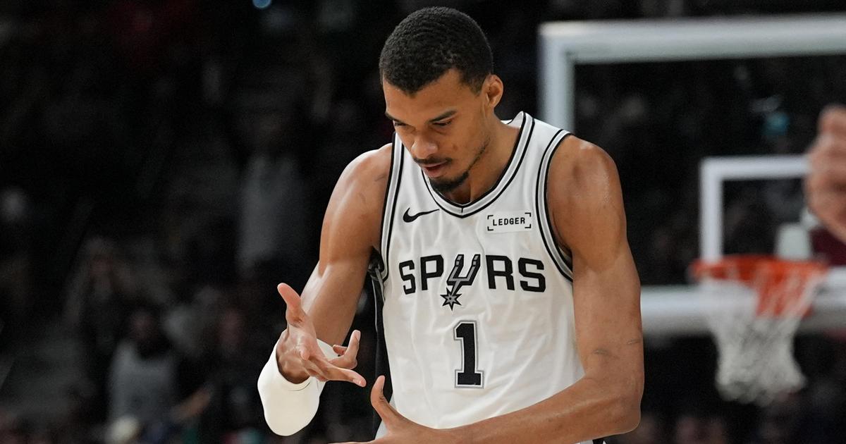 NBA : Wembanyama, touché à une cheville, déclare forfait contre Denver