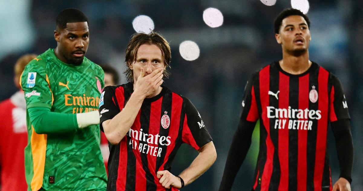 Serie A : l'AC Milan s'incline contre la Lazio et laisse filer l'Inter