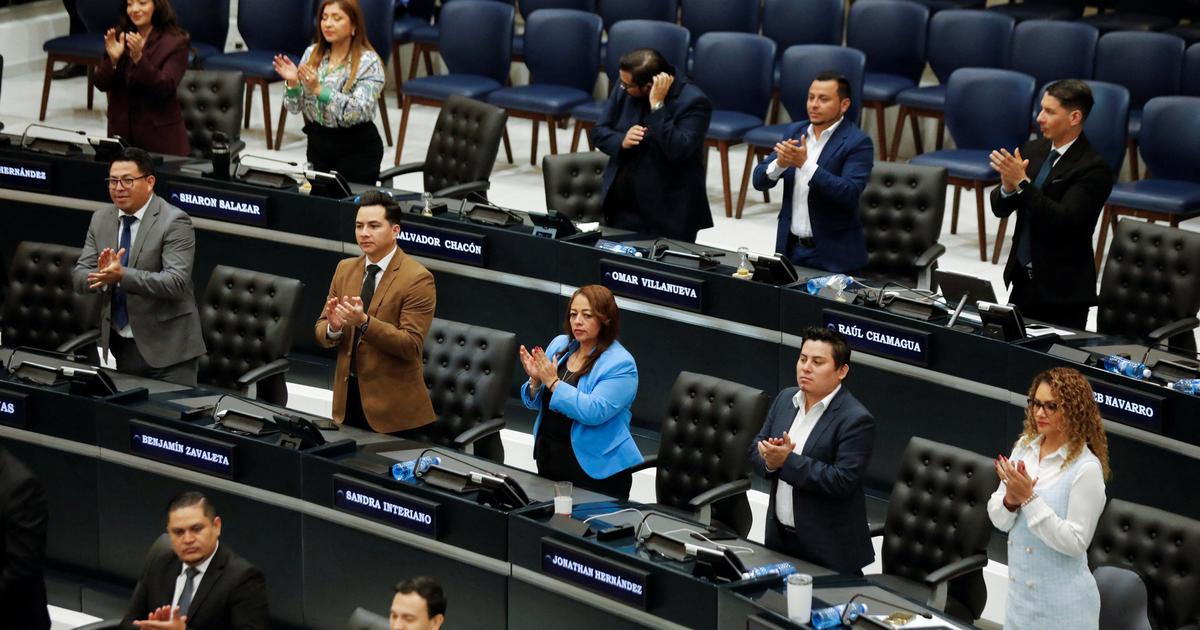 Salvador : le Parlement adopte la prison à perpétuité pour les «meurtriers, violeurs et terroristes»