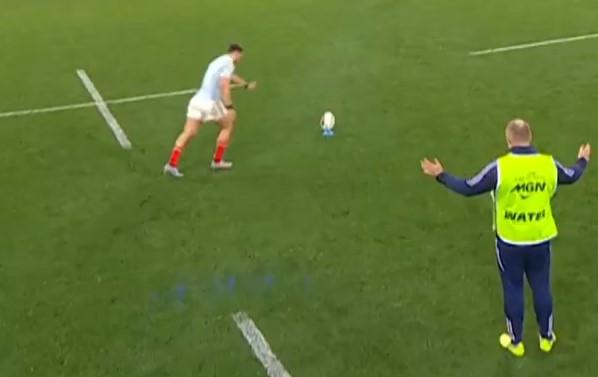 Six Nations : Servat ouvre les bras avant la pénalité décisive de Ramos, la vidéo devient virale