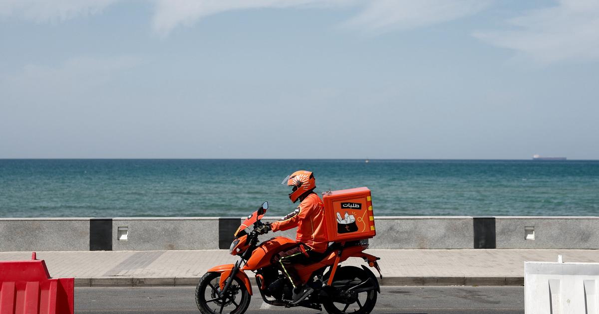 «L’application m’indiquait une direction, puis s’arrêtait soudainement» : dans le Golfe, les GPS perturbés par la guerre et les brouilleurs