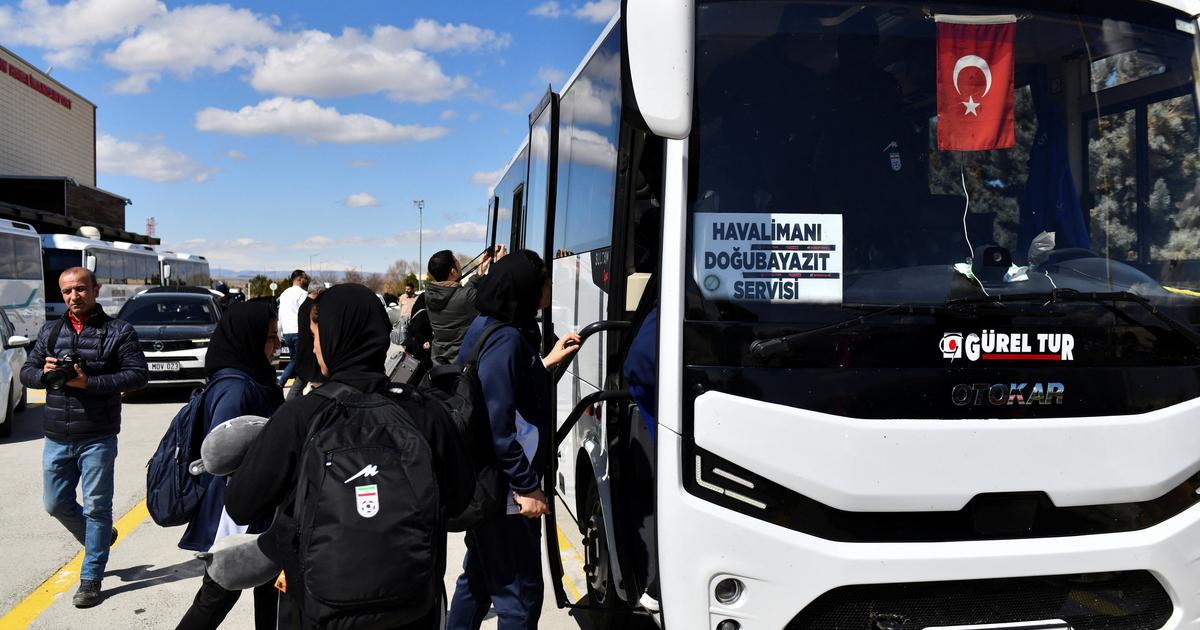 Foot : l'équipe féminine iranienne est actuellement en route pour l'Iran