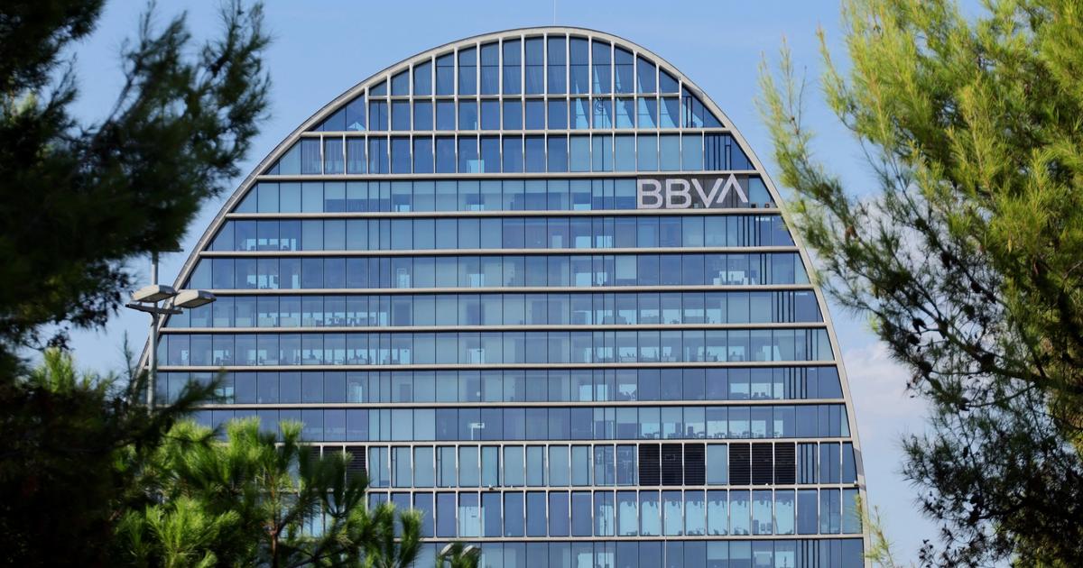 En Espagne, 173 années de prison requises contre l'ancien patron de BBVA dans une affaire d'espionnage