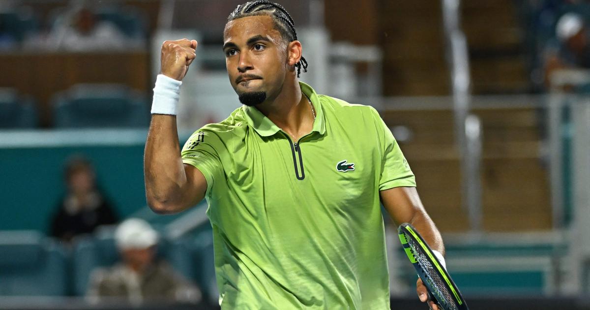 Tennis : Arthur Fils se défait de Valentin Vacherot et file en quarts à Miami