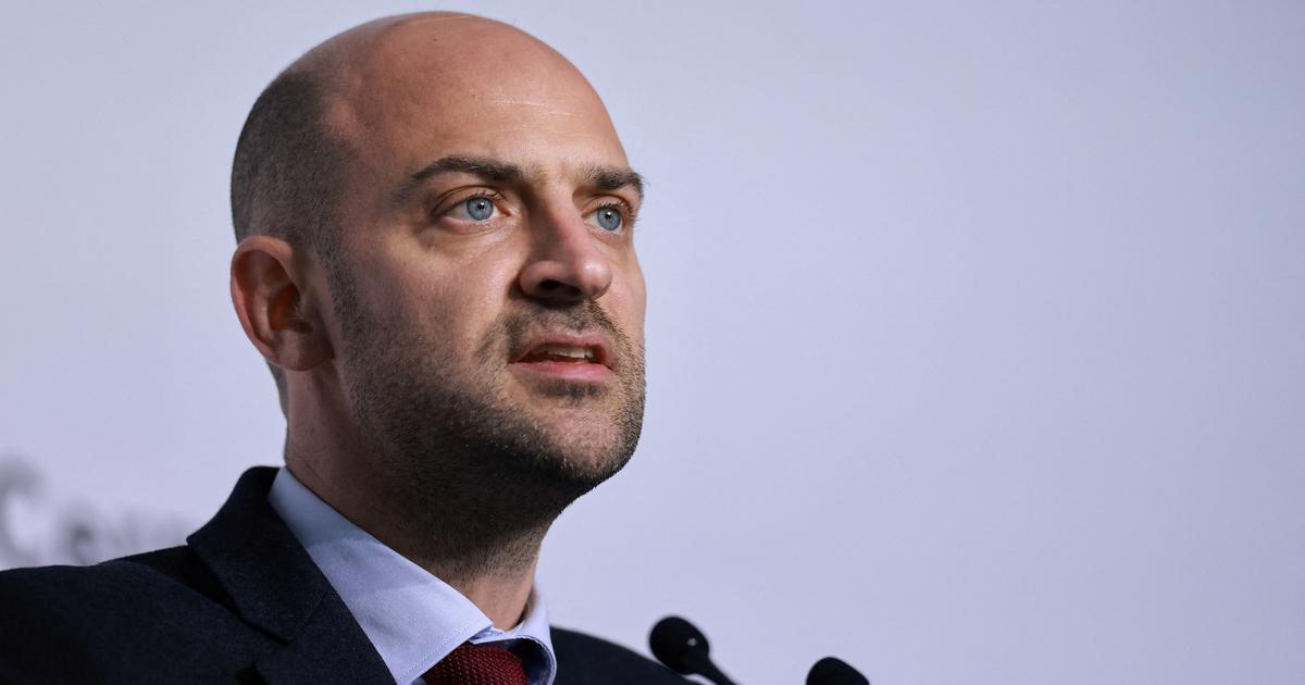 Alger convoque le chargé d'affaires français pour protester contre la prolongation de la détention provisoire d’un agent consulaire