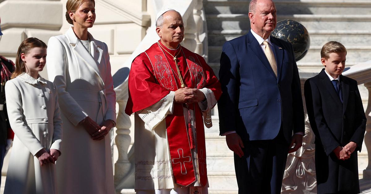 Albert II, acclamation de la foule, hymne national... Les images de l’arrivée du pape Léon XIV au palais princier de Monaco