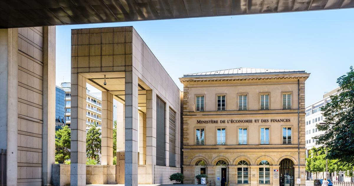 Agriculture, transports, industrie… En pleine flambée des prix, les niches fiscales « carburants » dans le viseur