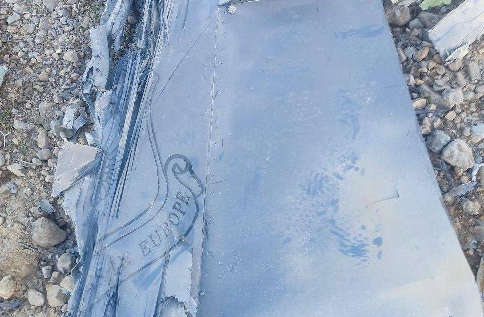 Se cacher, se déplacer de nuit, trouver de l'eau... Un ex-pilote raconte comment survivre une fois son avion abattu