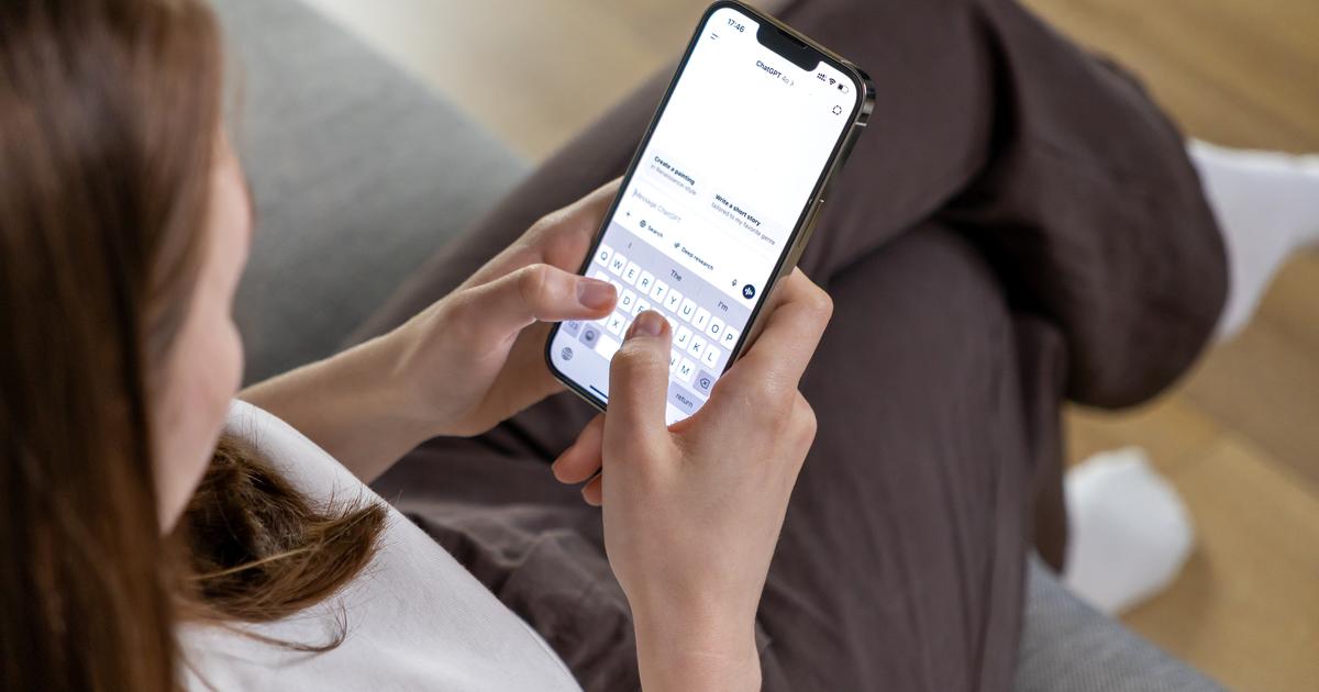 Comment ChatGPT et les réseaux sociaux sont devenus le « réflexe shopping » numéro un des jeunes Français