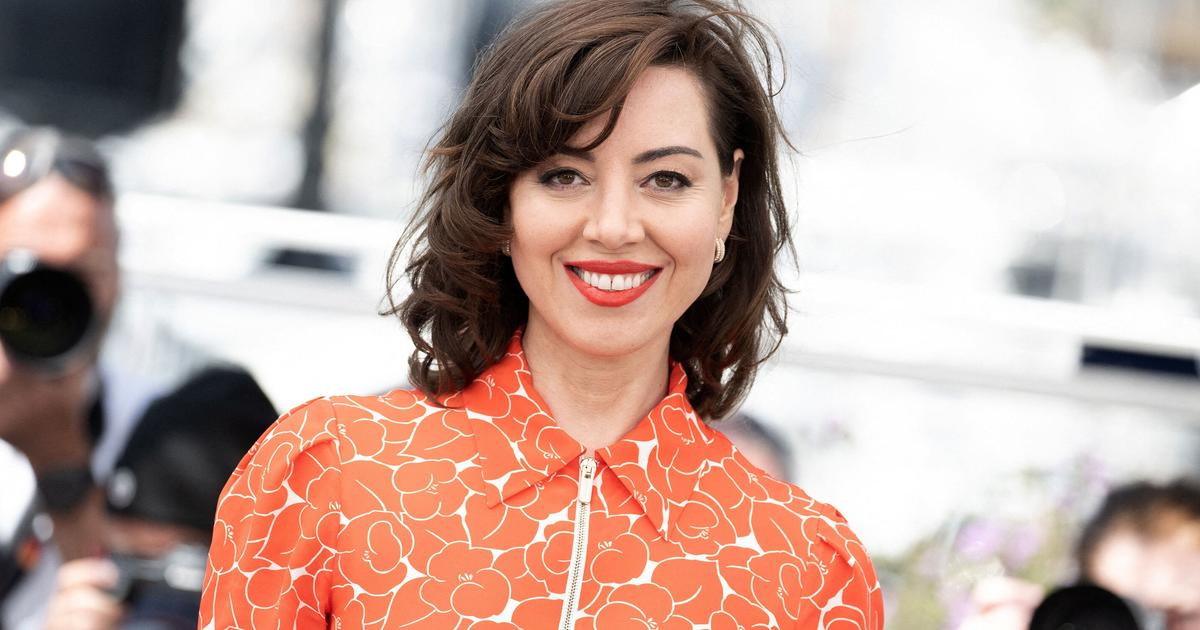 Un año después del suicidio de su esposo, Aubrey Plaza está embarazada de su primer hijo.
