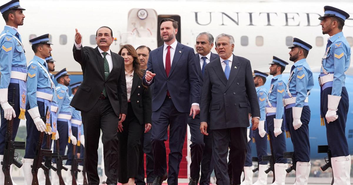 In Pakistan, JD Vances first test on the international stage