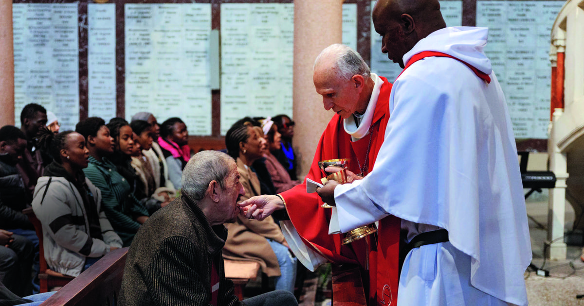 La visite historique du pape Léon en Algérie, au chevet d’une communauté catholique discriminée