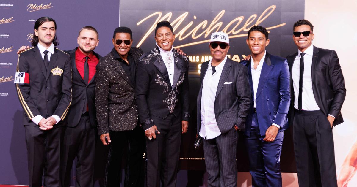 Paris y Janet Jackson brillan por su ausencia en la premiere del biopic de Michael en Berlin.