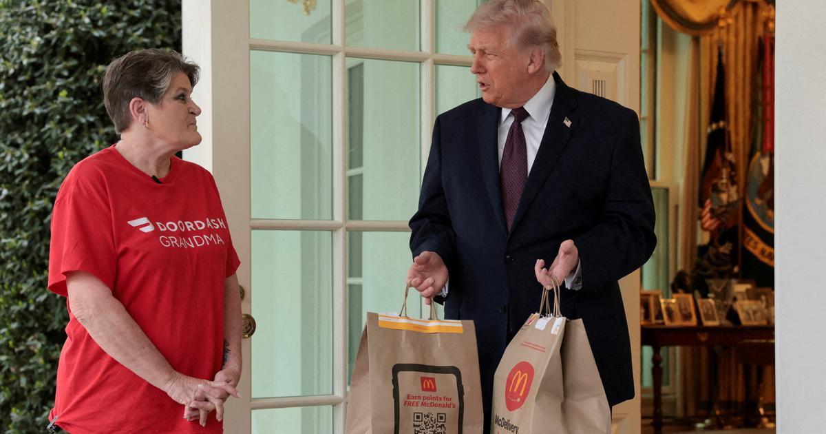 Donald Trump se fait livrer une commande McDonald’s à la Maison Blanche avant de s’exprimer devant la presse
