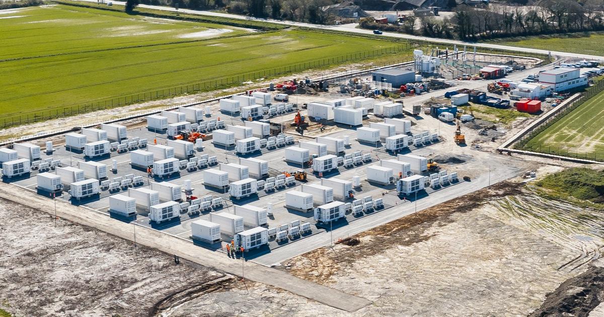 Particuliers, entreprises, spécialistes des énergies renouvelables... Les batteries, nouveau Graal de l’électricité en France