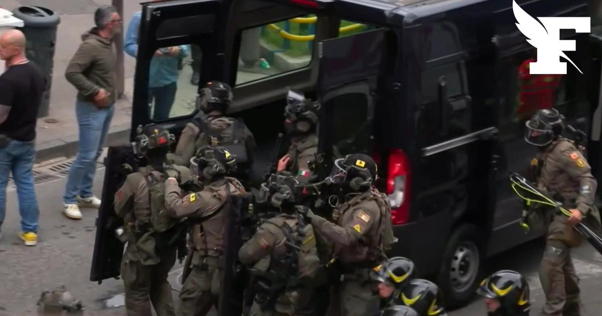 La police italienne libère 25 personnes brièvement prises en otage dans une banque à Naples