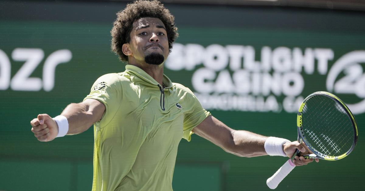Tennis : un impressionnant Arthur Fils surclasse Nakashima à Barcelone