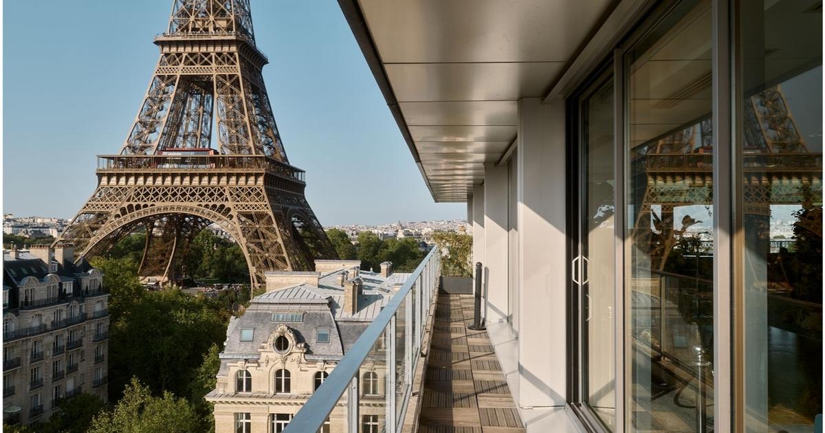 Un des plus grands hôtels de Paris, le Pullman Tour Eiffel, change de main