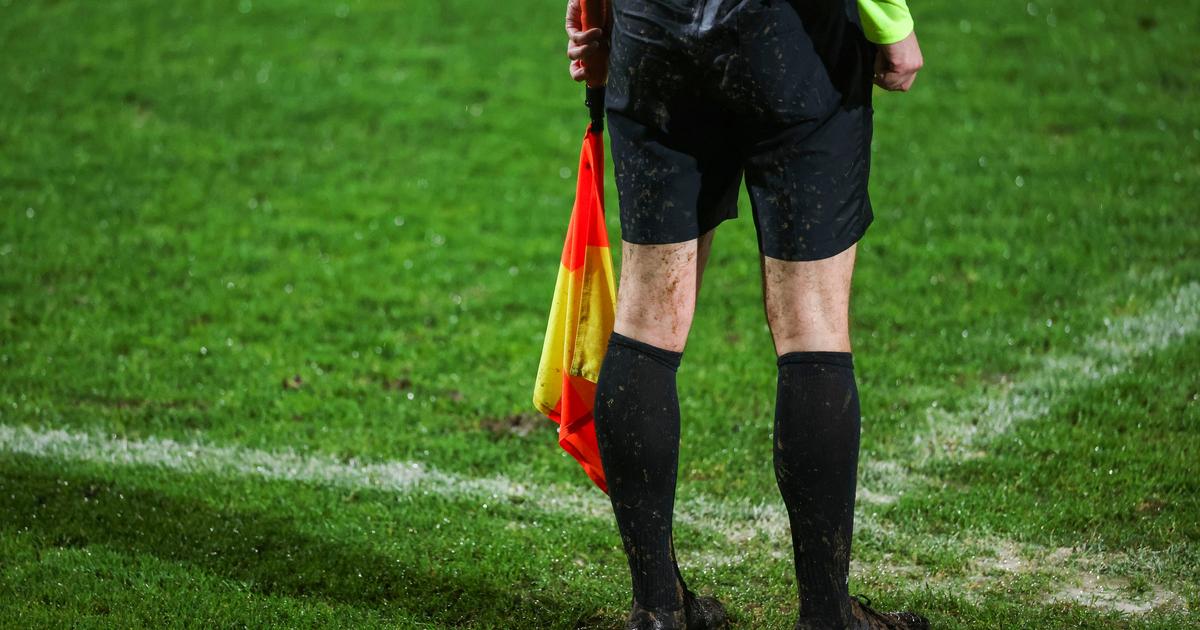 «Je n’avais jamais vu ça» : un arbitre de football frappe une joueuse en Belgique
