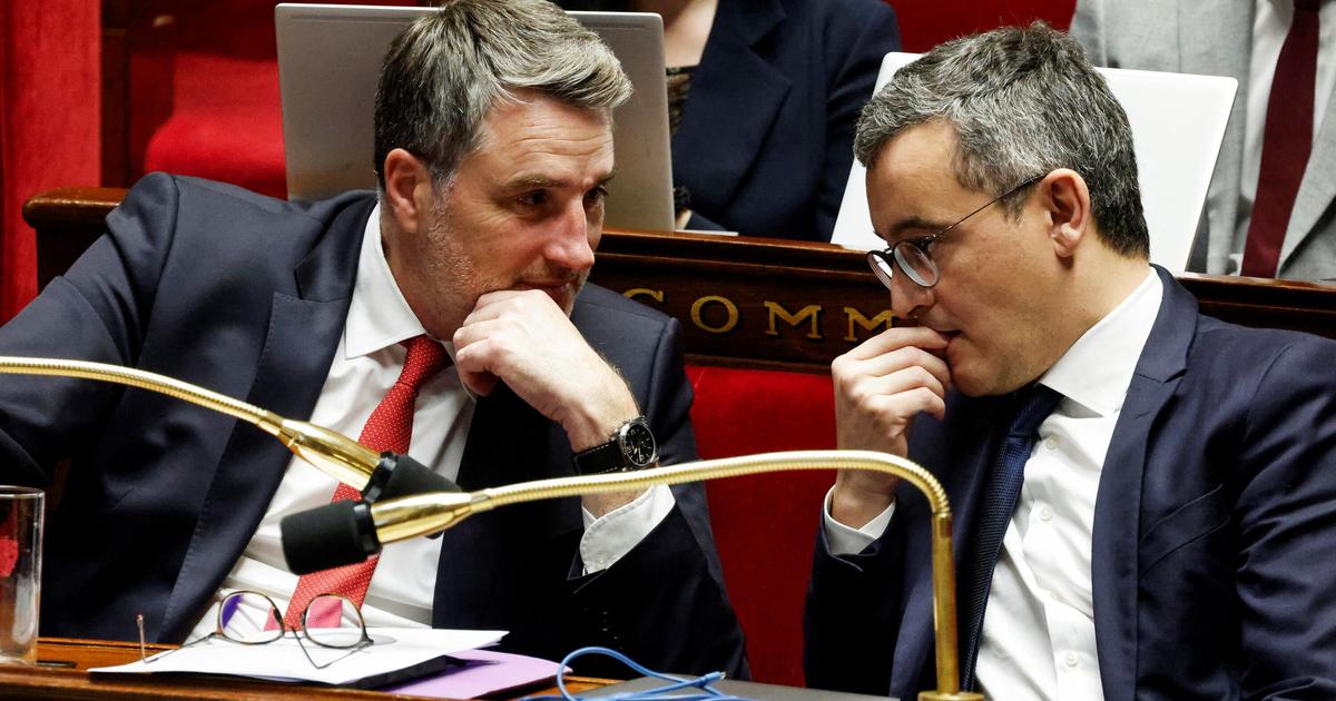 «Régulation carcérale»: le curieux tango de Gérald Darmanin et de Florent Boudié